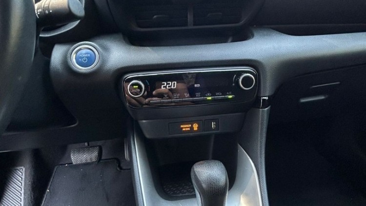 Toyota Yaris 1.5 Premier Edition