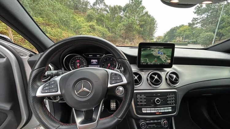 Mercedes-Benz Classe GLA 250 250 AMG 4-Matic