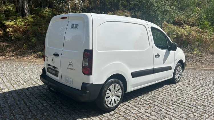 Citroën Berlingo 1.6 BlueHDI (Iva Dedutivel)