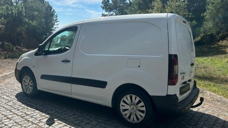Citroën Berlingo 1.6 BlueHDI (Iva Dedutivel)