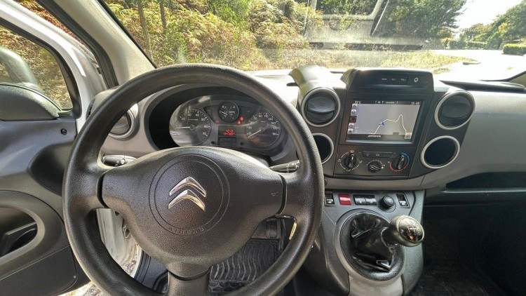 Citroën Berlingo 1.6 BlueHDI (Iva Dedutivel)