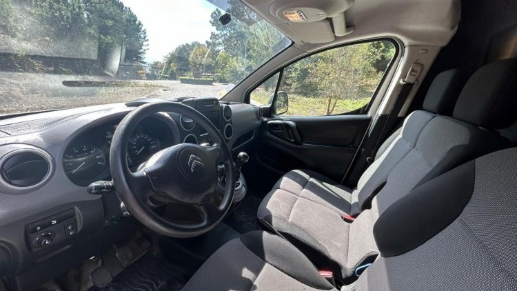 Citroën Berlingo 1.6 BlueHDI (Iva Dedutivel)