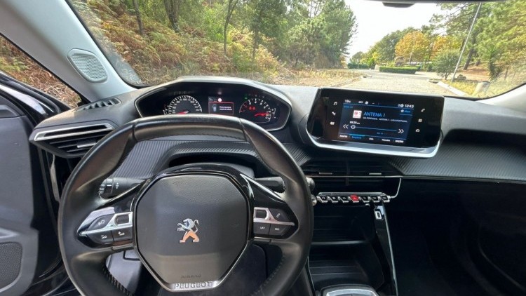 Peugeot 2008 1.2 PureTech Active Pack