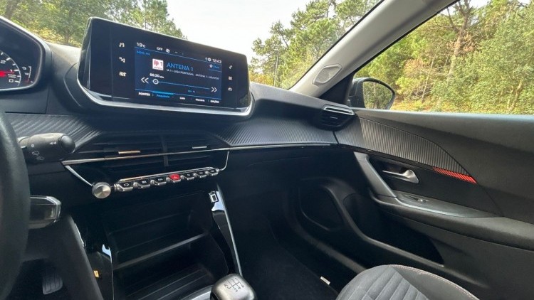 Peugeot 2008 1.2 PureTech Active Pack