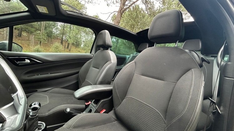 Citro&euml;n DS3 Cabrio 1.2 PureTech BeChic