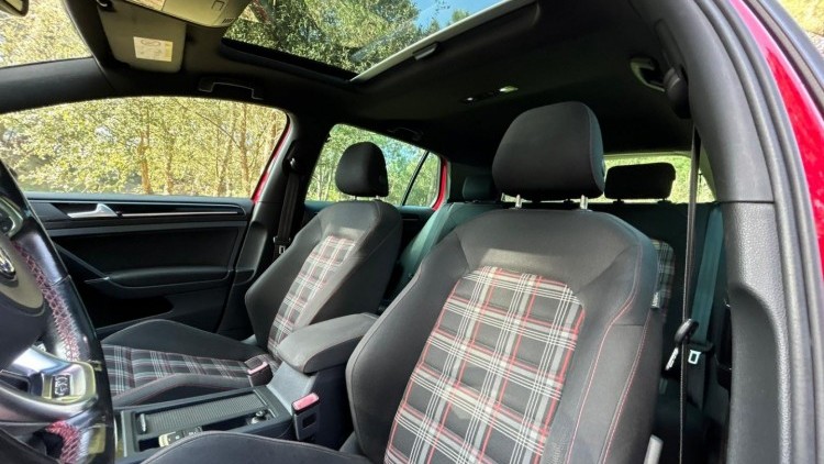 Volkswagen Golf GTi 2.0 Performace