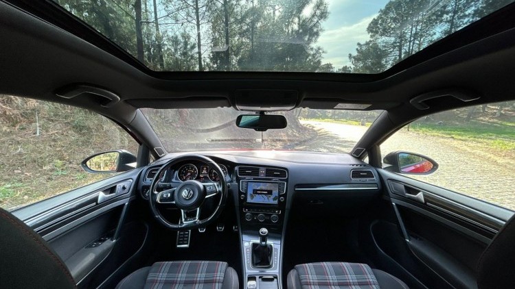 Volkswagen Golf GTi 2.0 Performace