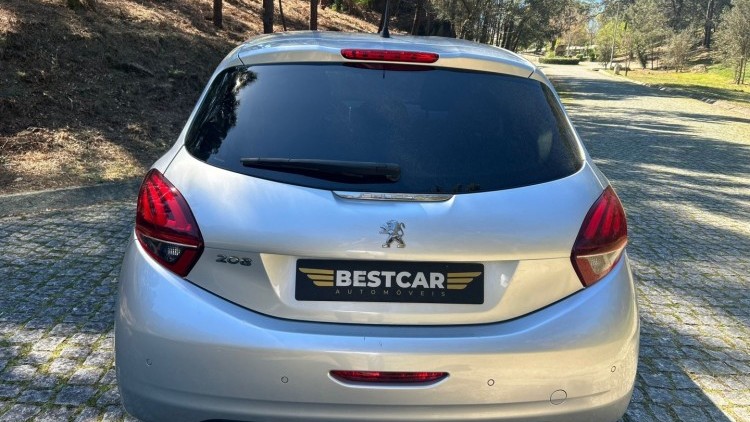 Peugeot 208 1.2 PureTech Style