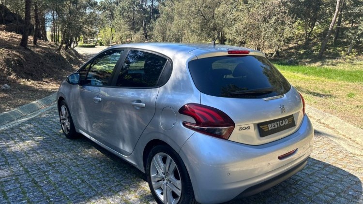 Peugeot 208 1.2 PureTech Style
