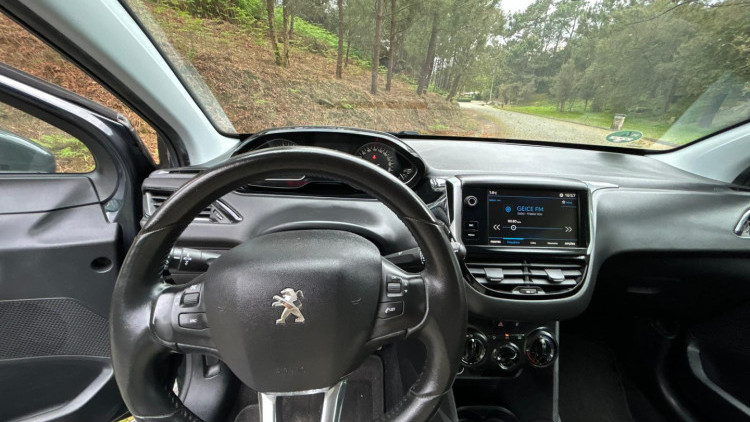 Peugeot 208 1.2 PureTech