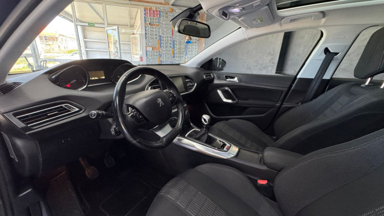 Peugeot 308 1.2 e-THP Allure
