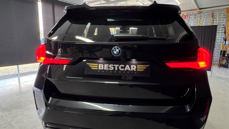 BMW iX1 eDrive20 M Sport Pro