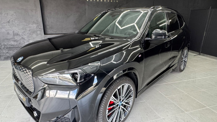 BMW iX1 eDrive20 M Sport Pro