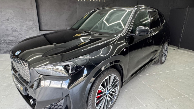BMW iX1 eDrive20 M Sport Pro