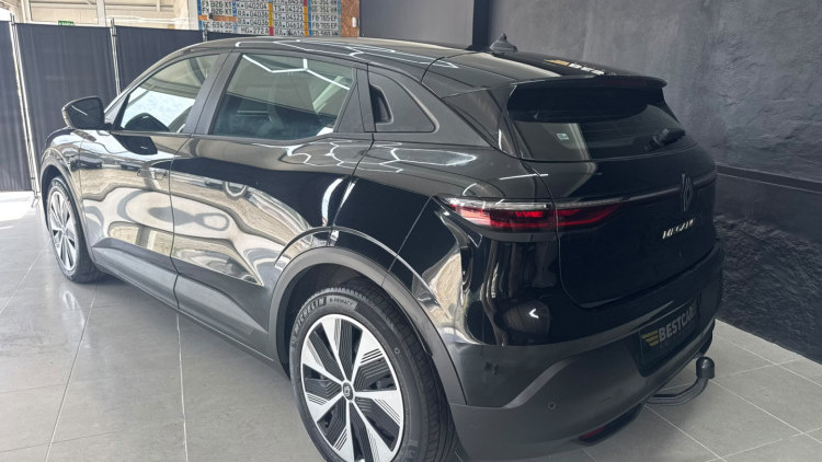 Renault M&eacute;gane E-Tech