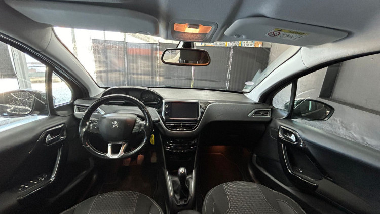 Peugeot 208 1.2 PureTech Style