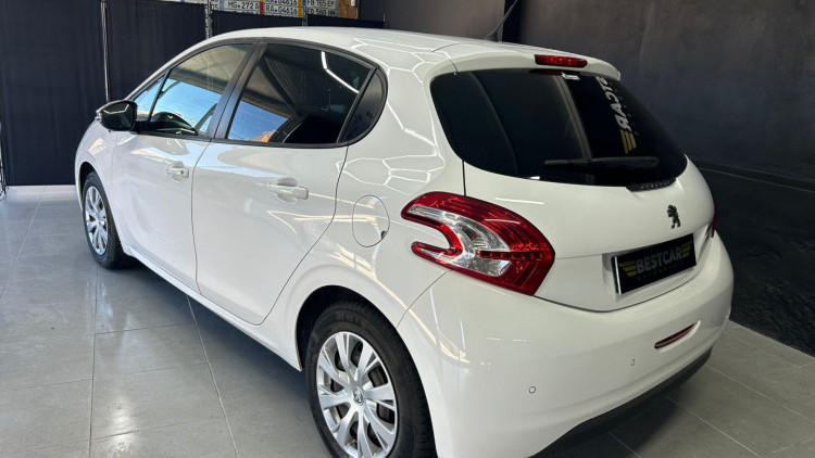 Peugeot 208 1.2 PureTech