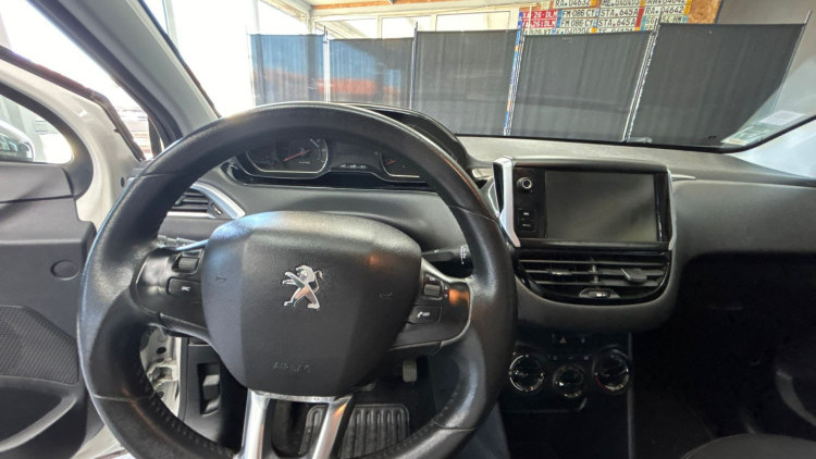 Peugeot 208 1.2 PureTech