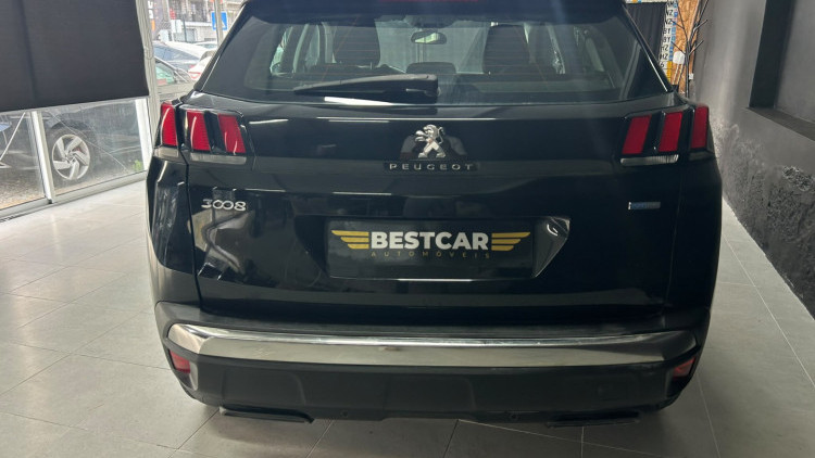Peugeot 3008 1.2 PureTech