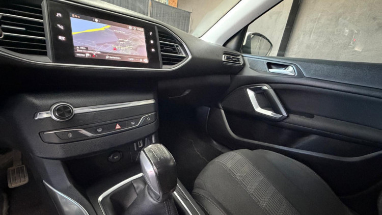 Peugeot 308 SW 1.2 PureTech Allure