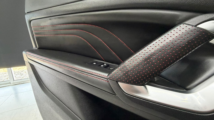 Peugeot 308 1.2 PureTech GT Line