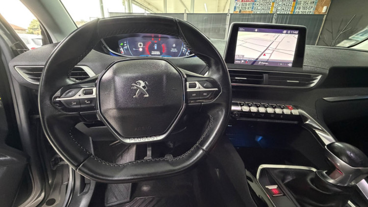 Peugeot 3008 1.2 PureTech Allure