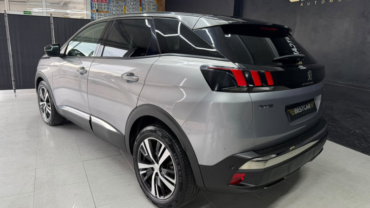 Peugeot 3008 1.2 PureTech Allure