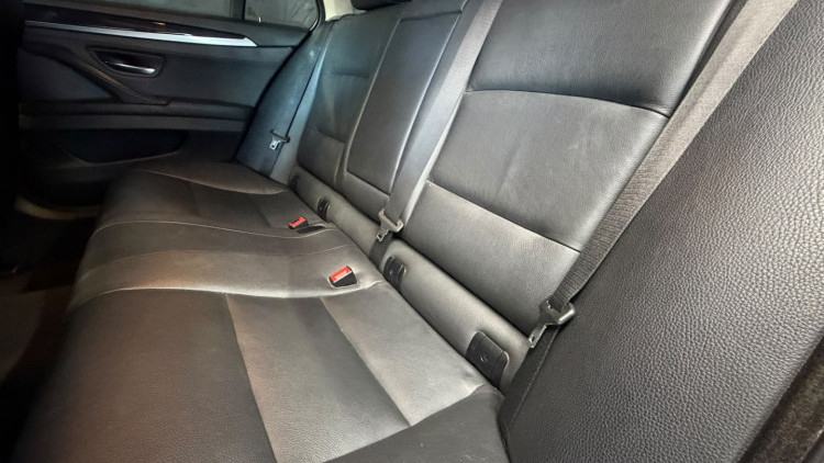 BMW S&eacute;rie 5 - 520 d Line Luxury Auto.