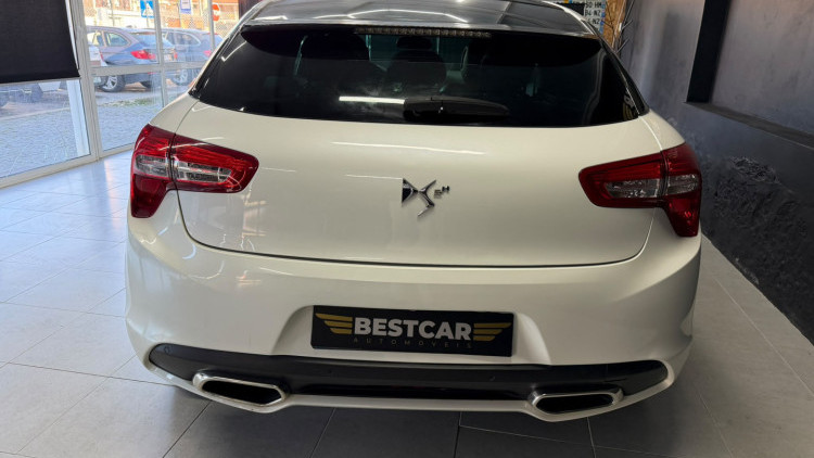 Citro&euml;n DS5 2.0 HDi Hybrid4 Sport Chic CMP6