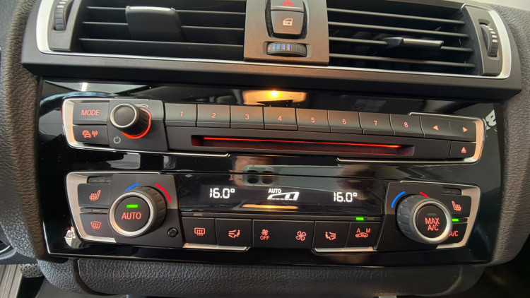 BMW S&eacute;rie 1 - 116 d