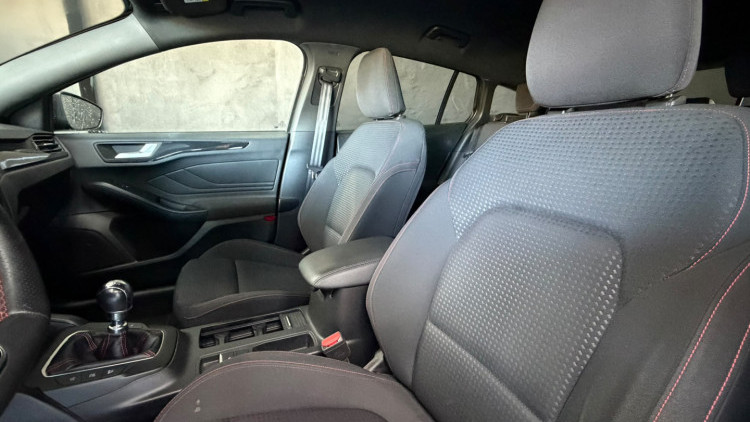 Ford Focus 1.0 EcoBoost ST-Line