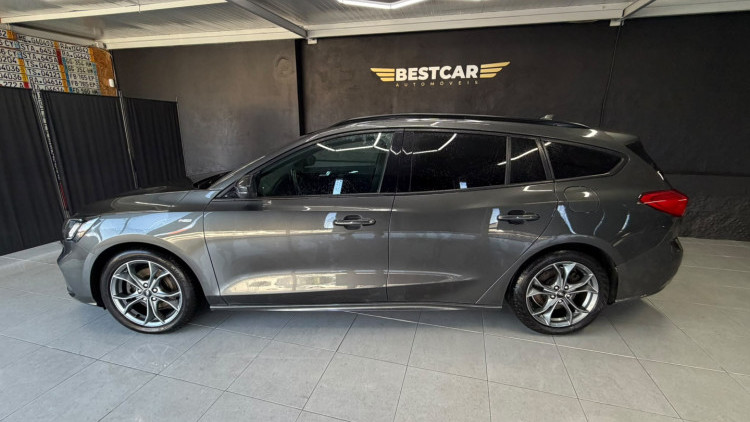 Ford Focus 1.0 EcoBoost ST-Line