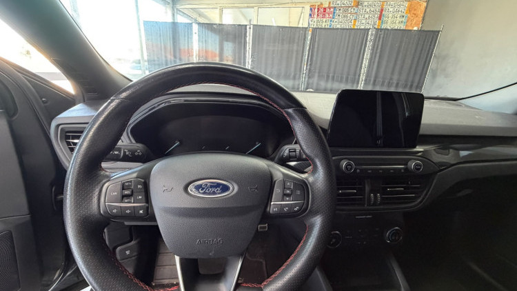 Ford Focus 1.0 EcoBoost ST-Line