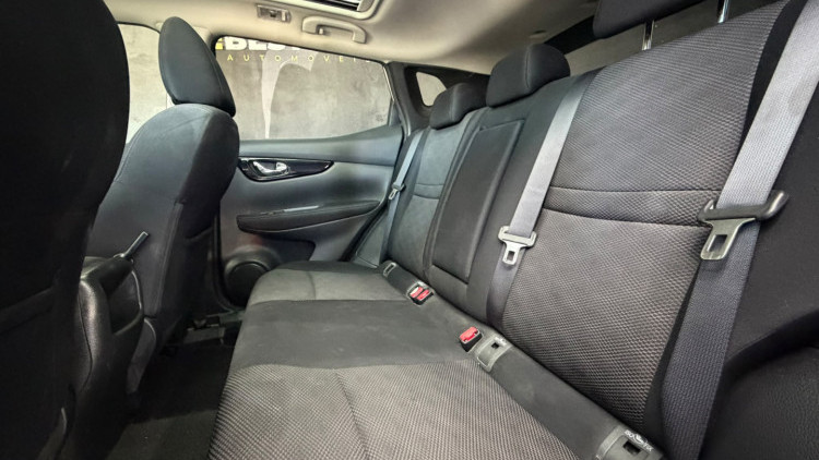 Nissan Qashqai 1.2 DIG-T N-Connecta