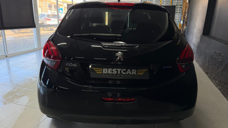 Peugeot 208 1.2 PureTech Style