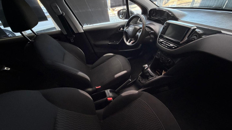 Peugeot 208 1.2 PureTech Style