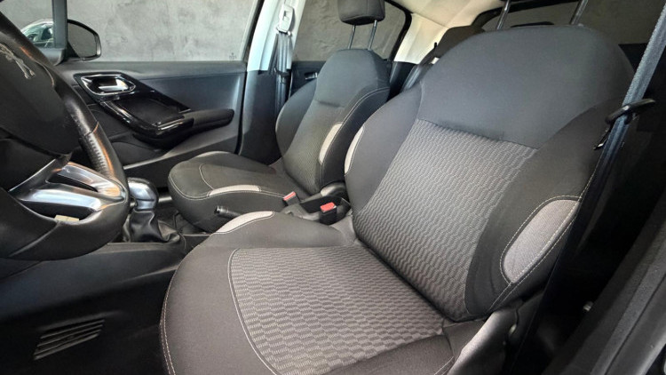 Peugeot 208 1.2 PureTech Style
