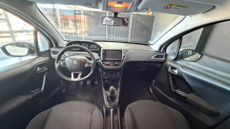 Peugeot 208 1.2 PureTech Style