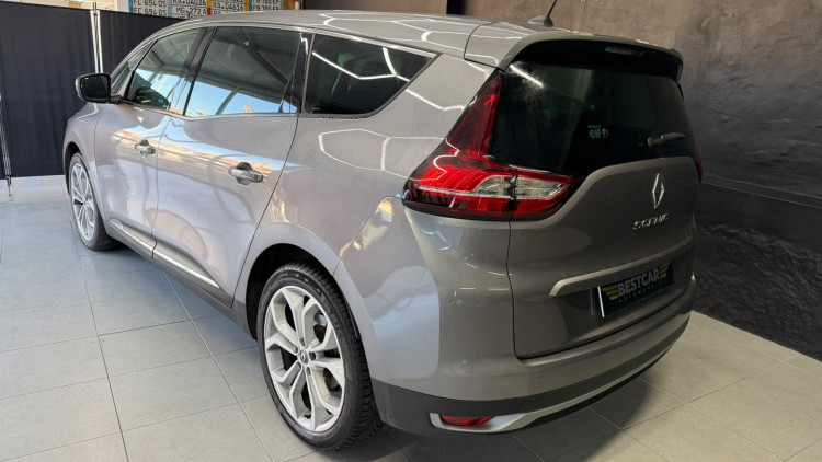 Renault Grand Sc&eacute;nic 1.7 Blue DCi Bose Edition