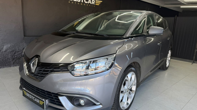 Renault Grand Sc&eacute;nic 1.7 Blue DCi Bose Edition