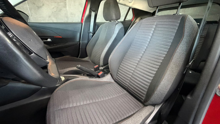 Peugeot 2008 1.2 PureTech Active Pack