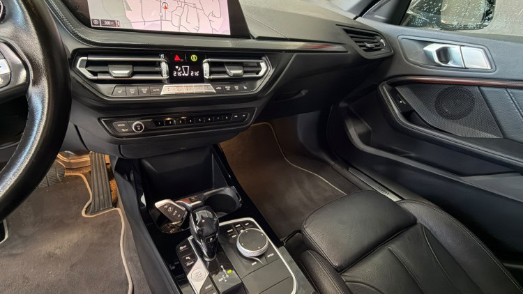 BMW S&eacute;rie 2 - 218 Gran Coup&eacute;